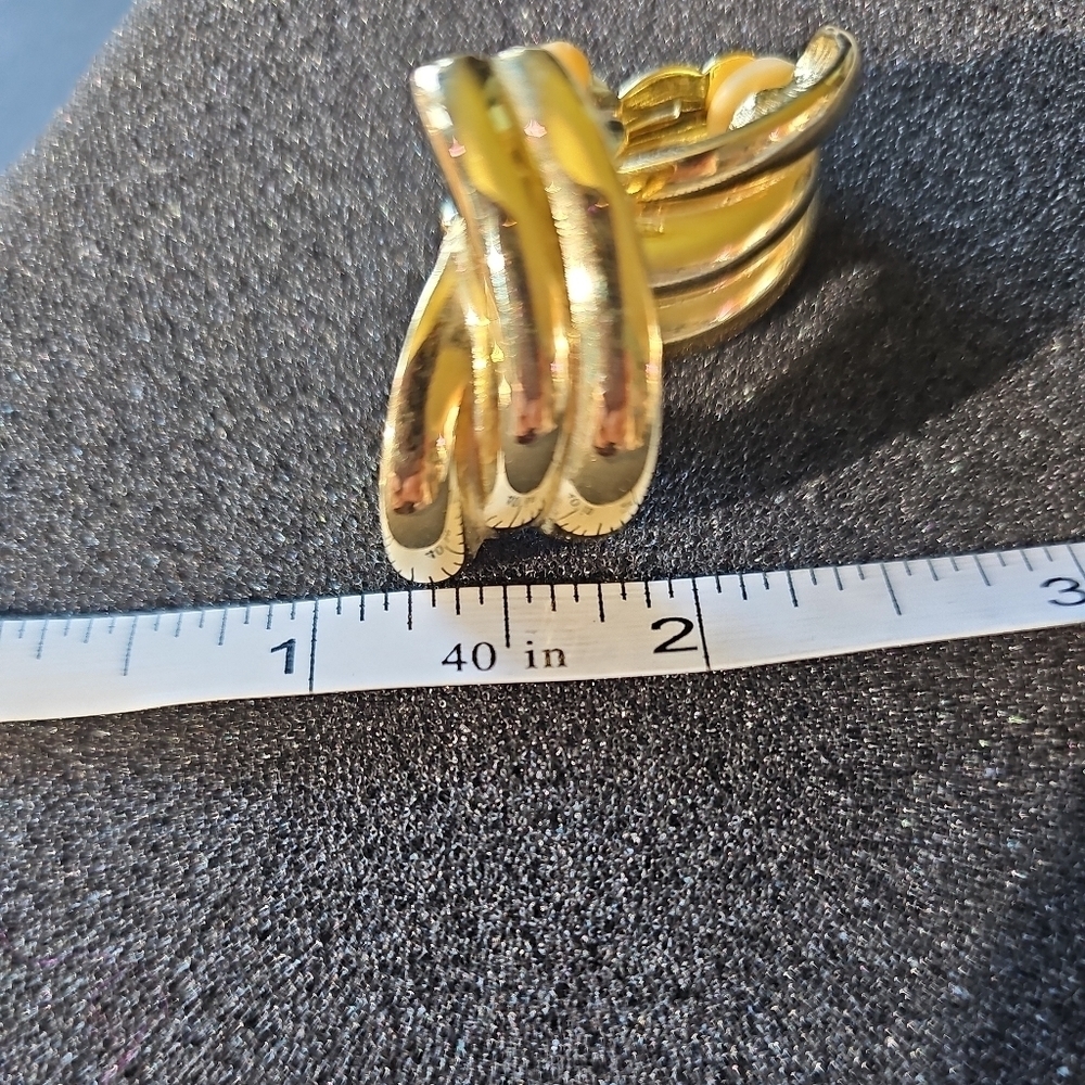 Gold Crescent Earrings with Sculptural Design Clip On - Picture 7 of 8
